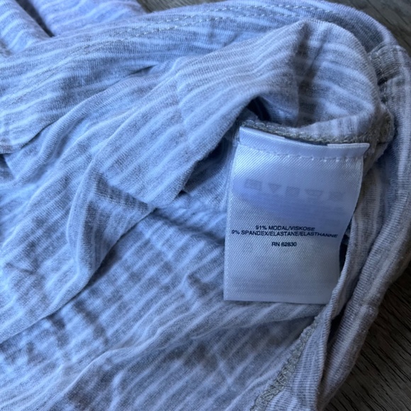 Lands' End Striped Pajama Set 1X 16w-18w grey white long sleeve with pants - Picture 5 of 7